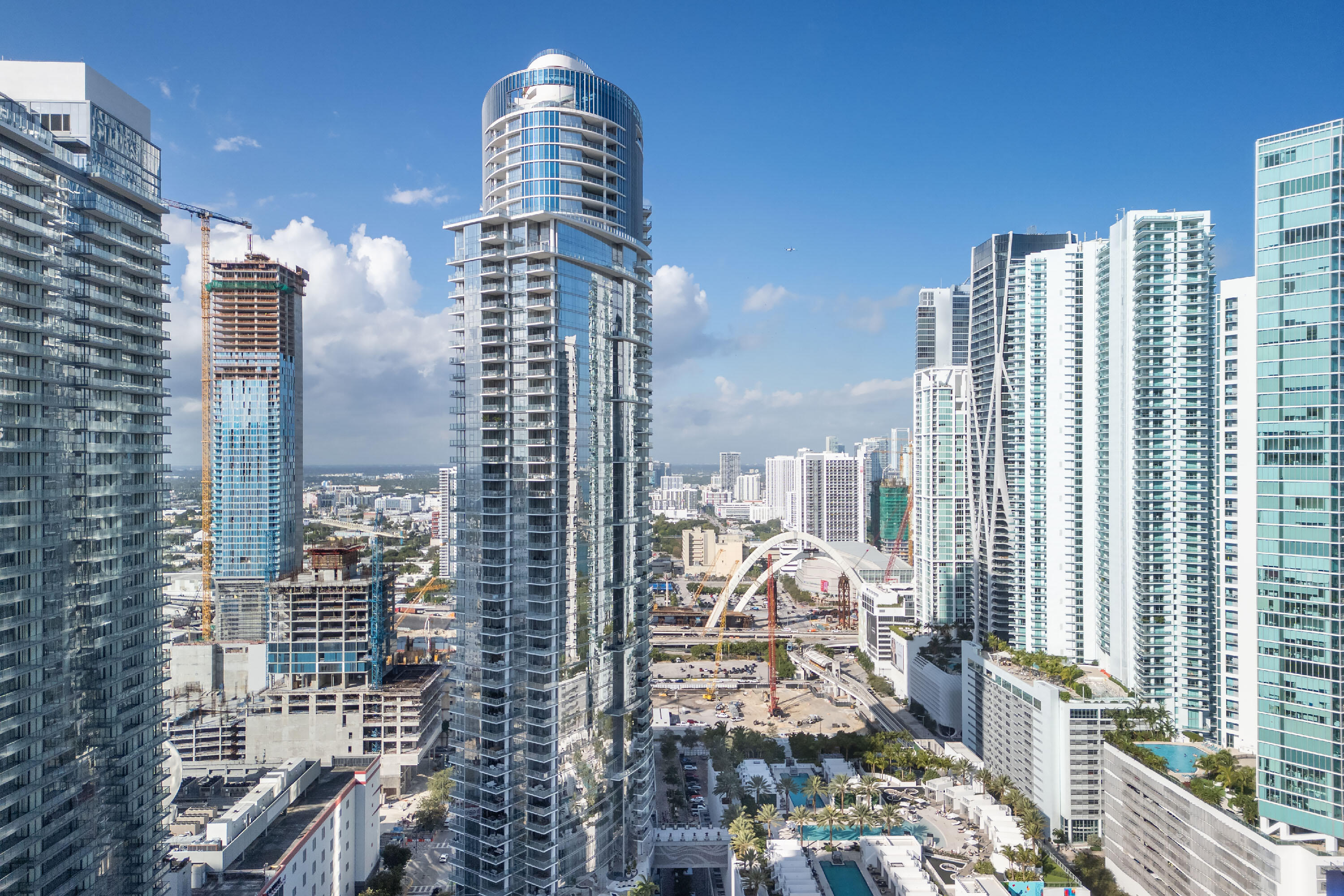 601 NE 1st Ave #3401 Miami, FL 33132