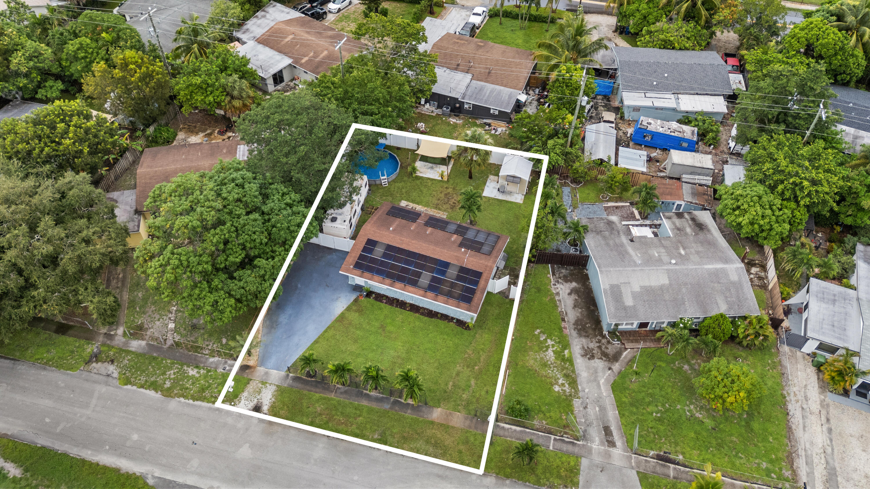 3767 SW 16th Ct Fort Lauderdale, FL 33312
