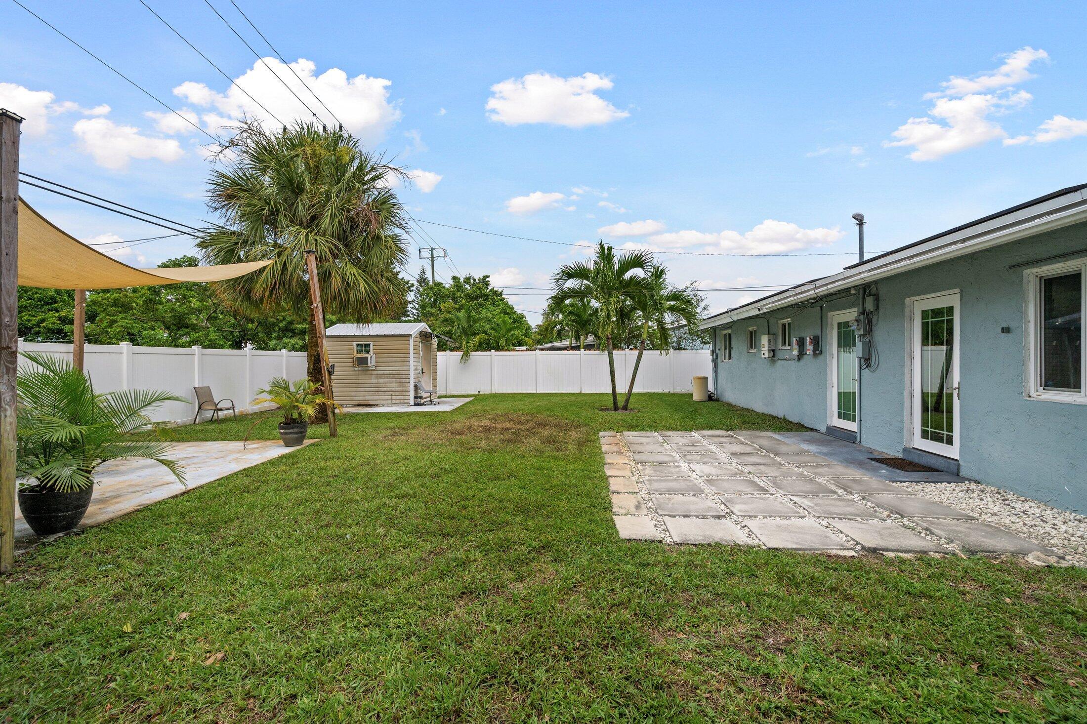 3767 SW 16th Ct Fort Lauderdale, FL 33312