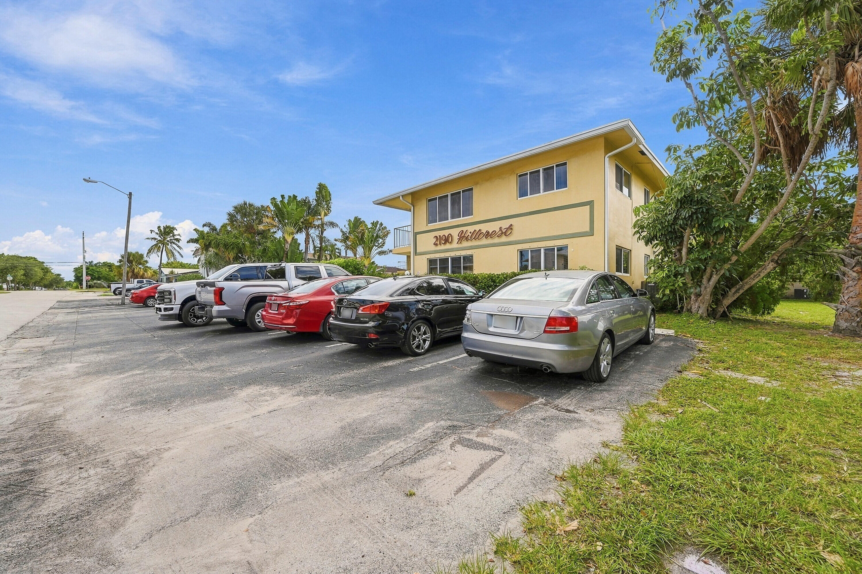 2190 SE 5th St #5-B