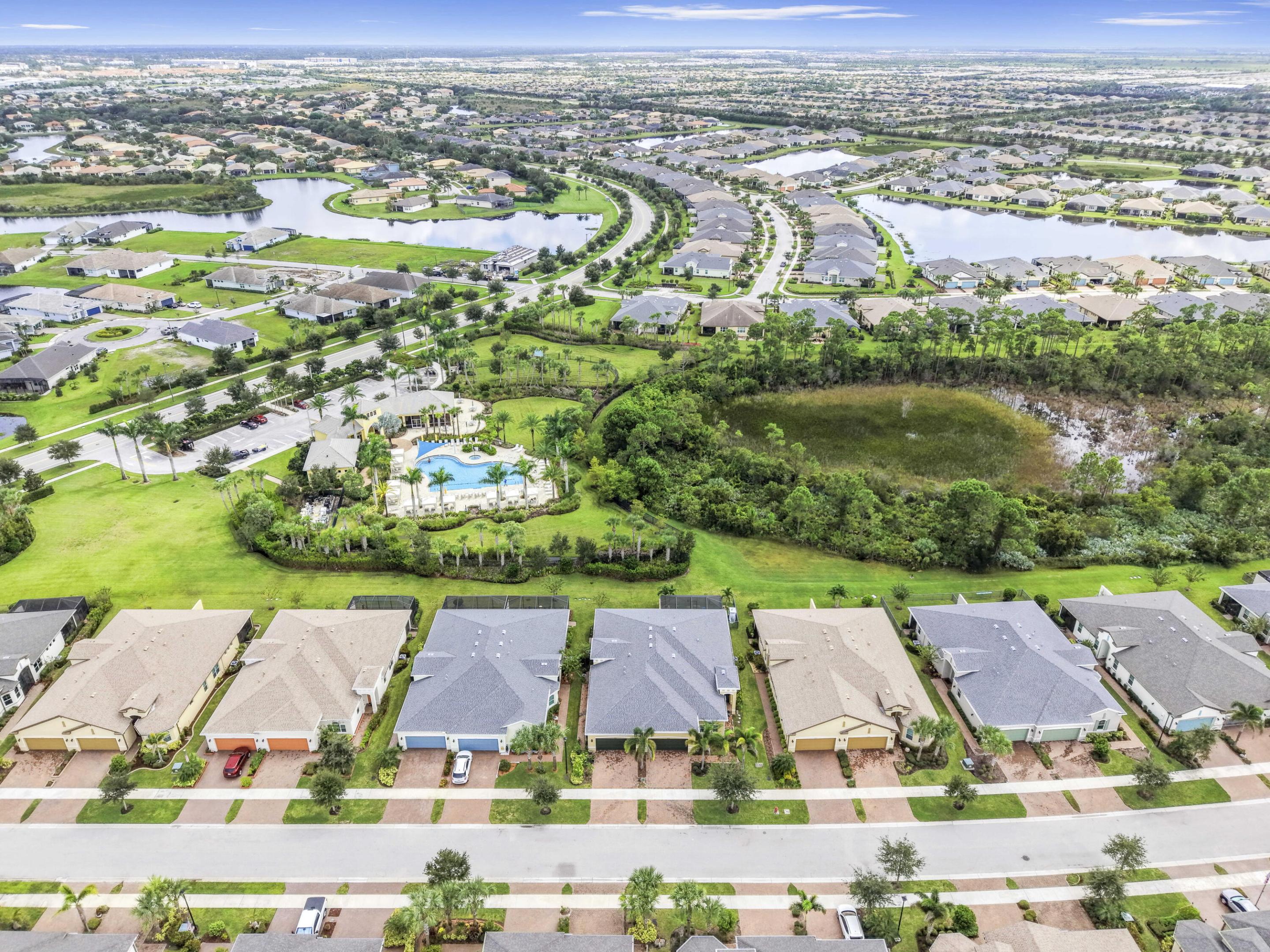 12842 SW Lake Fern Cir Port St Lucie, FL 34987