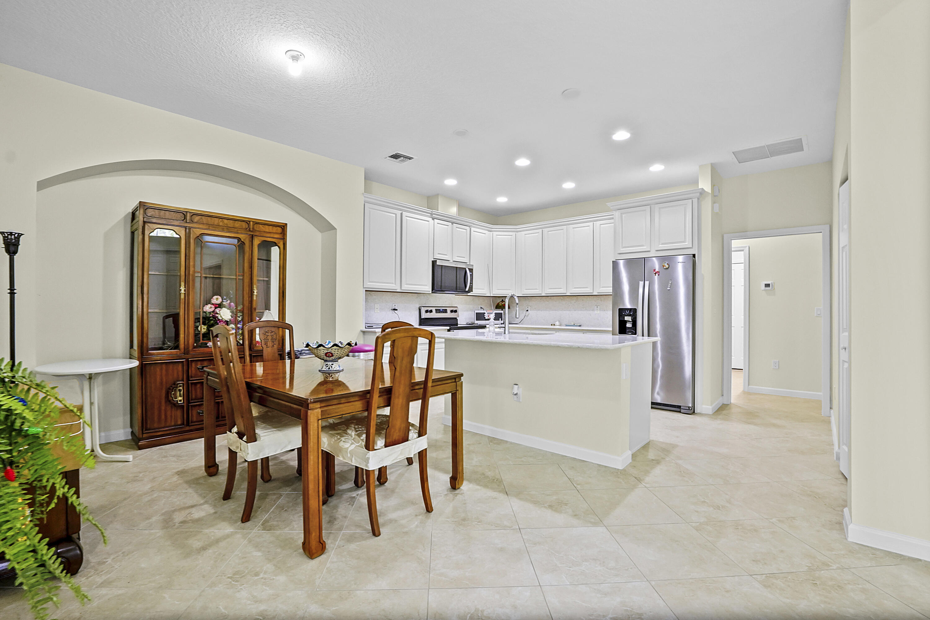 12842 SW Lake Fern Cir Port St Lucie, FL 34987