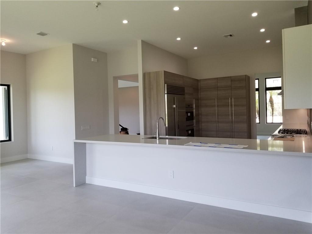 5704 Ashwood Cir,Hollywood, FL 33312