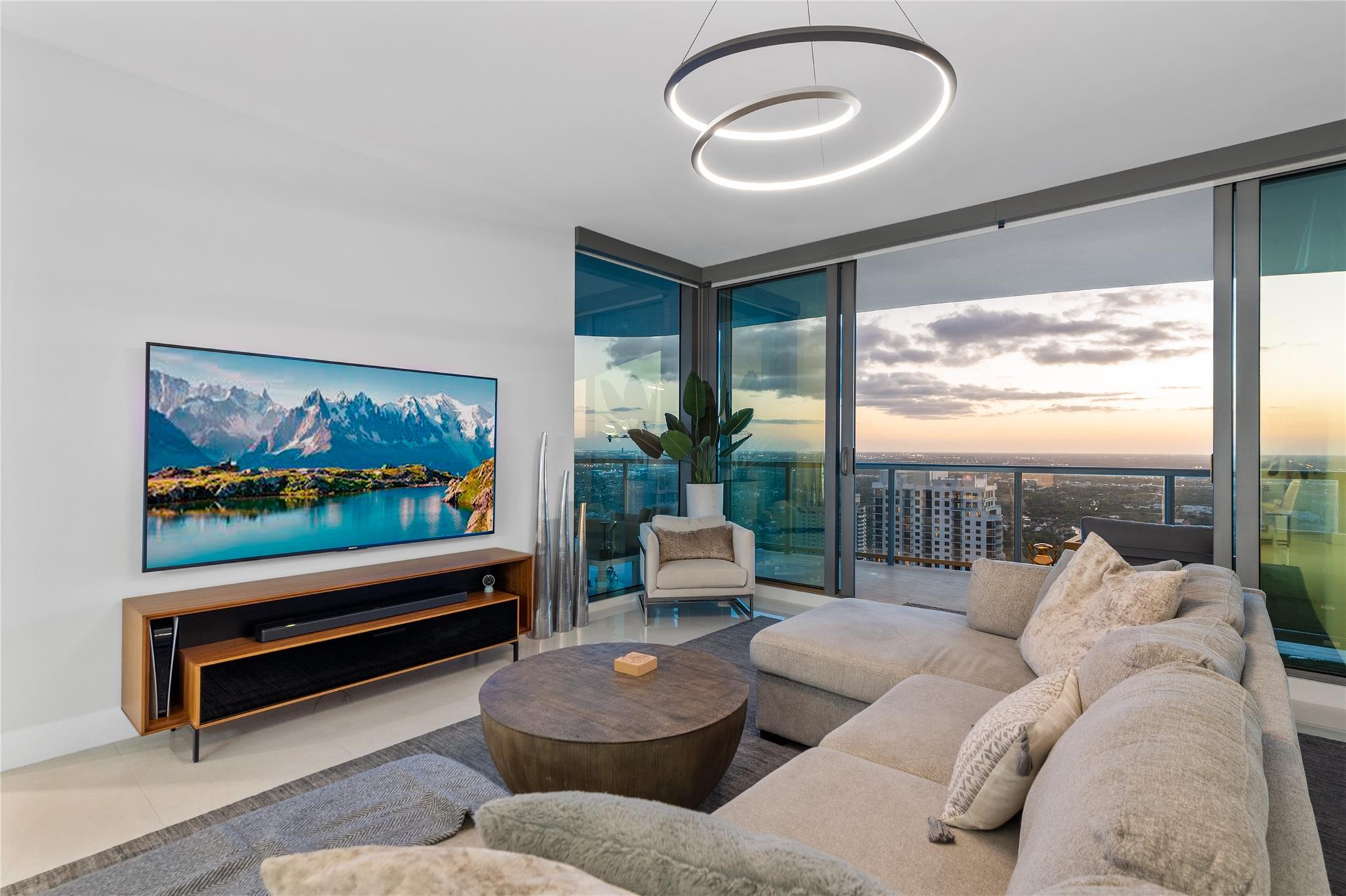 100 E Las Olas Blvd #4504 Fort Lauderdale, FL 33301