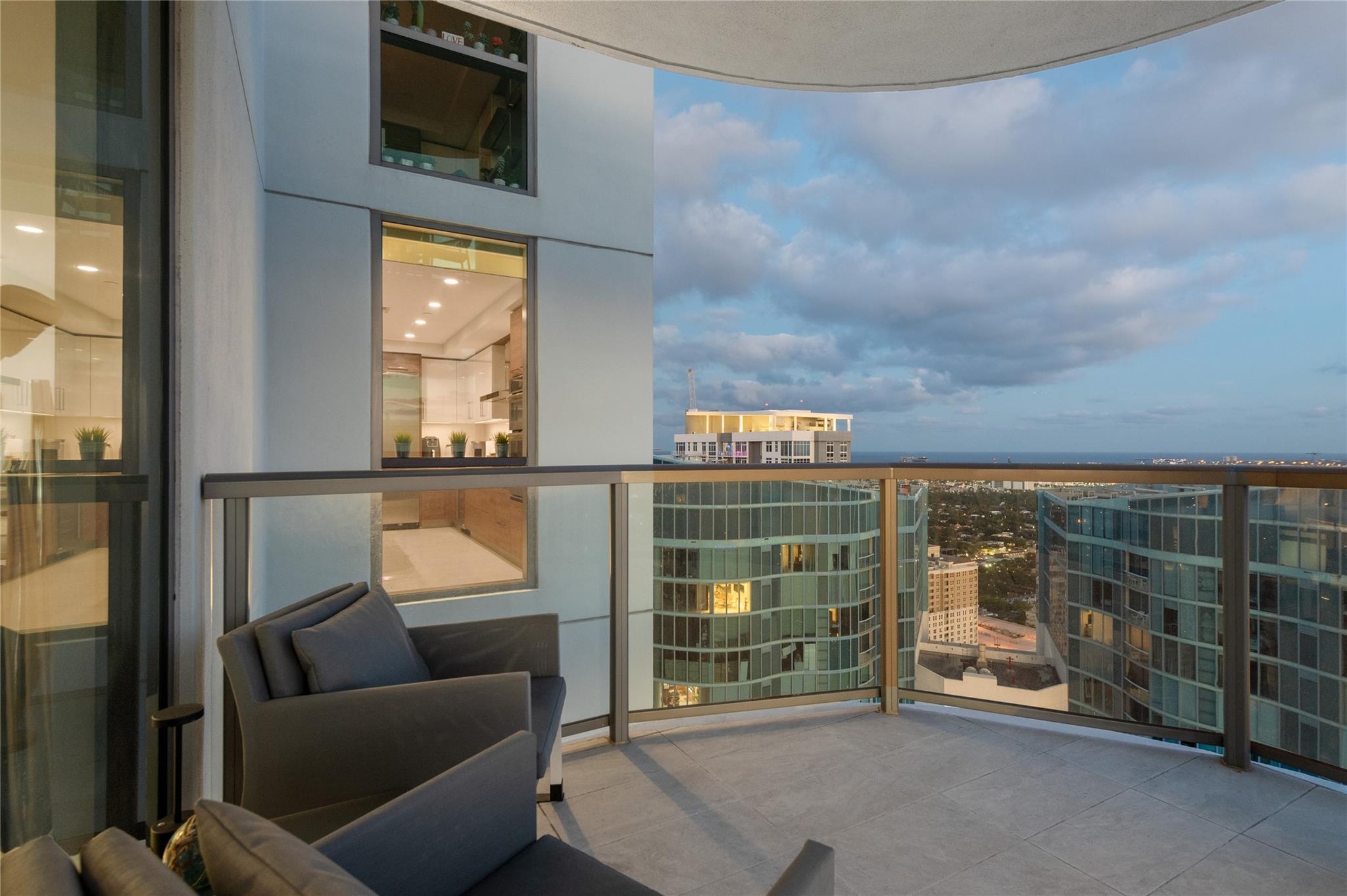 100 E Las Olas Blvd #4504 Fort Lauderdale, FL 33301