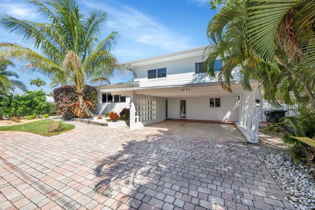 1771 NE 35th St,Oakland Park, FL 33334