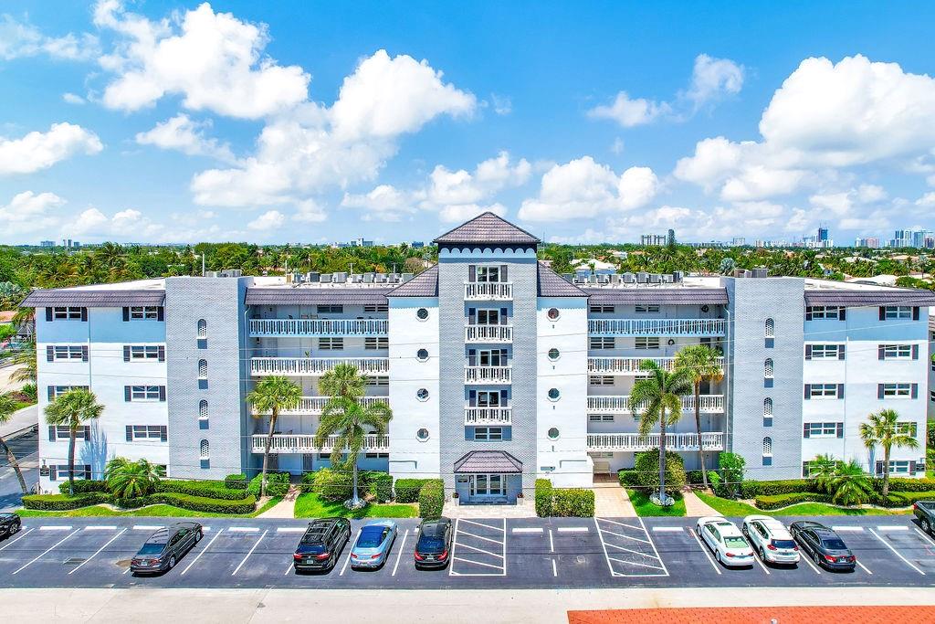 5100 Bayview Dr #404 Fort Lauderdale, FL 33308