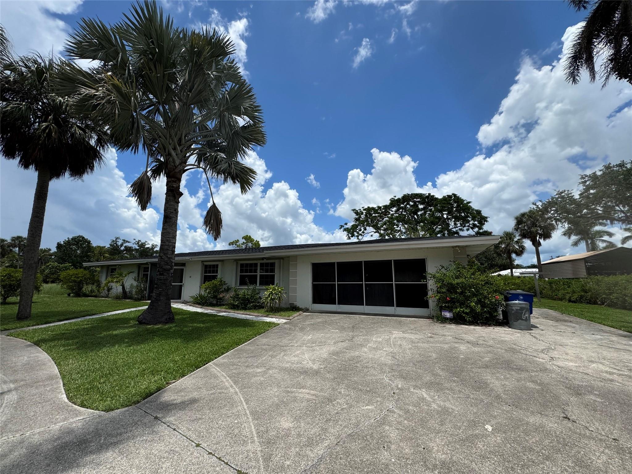 64 Wolcott Dr