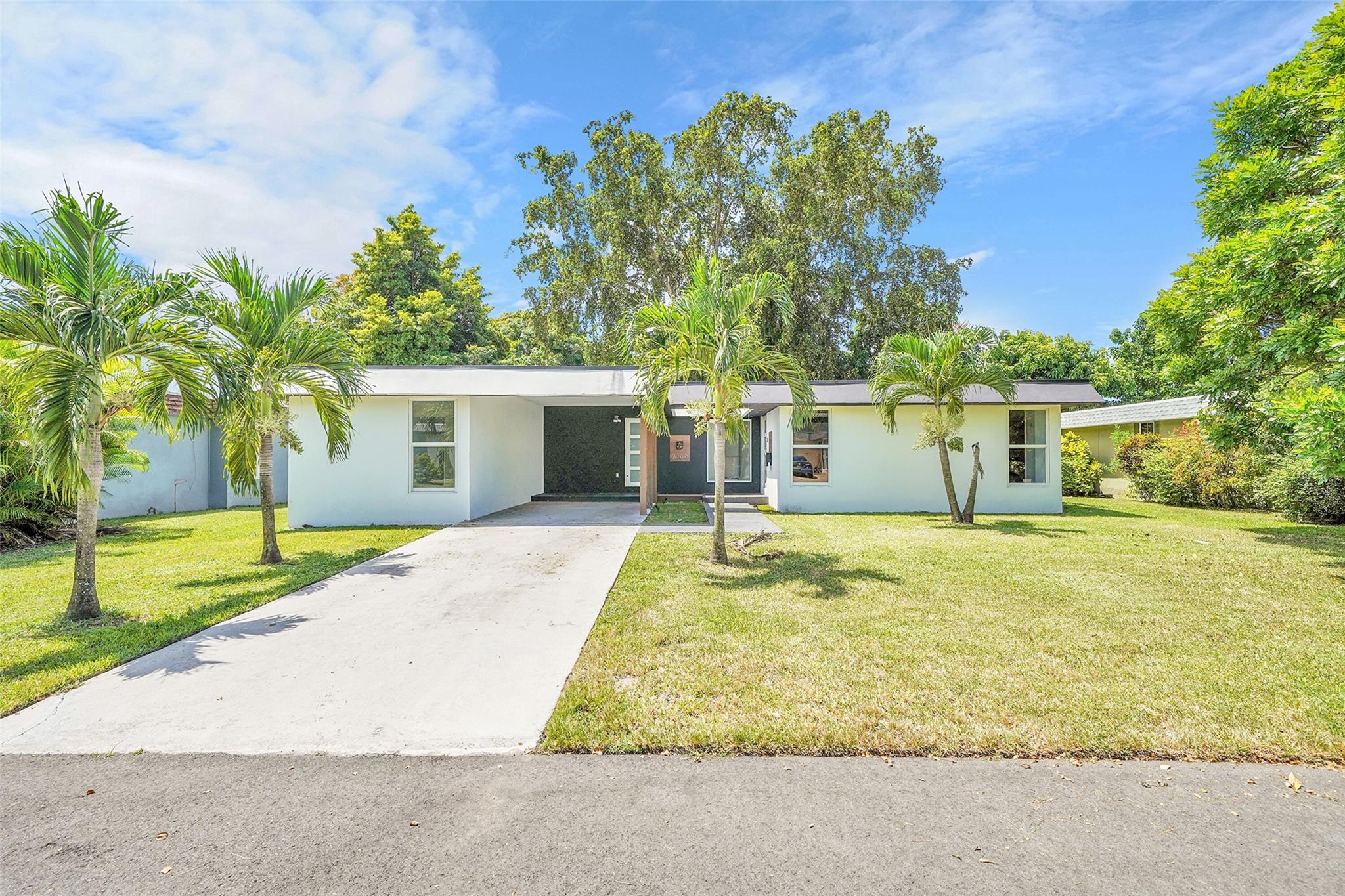 7200 NW 68th St