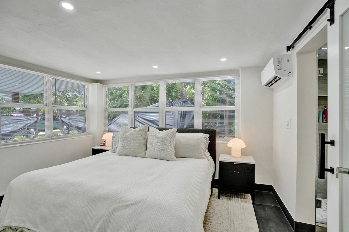 2640 SW 13th Ave Fort Lauderdale, FL 33315