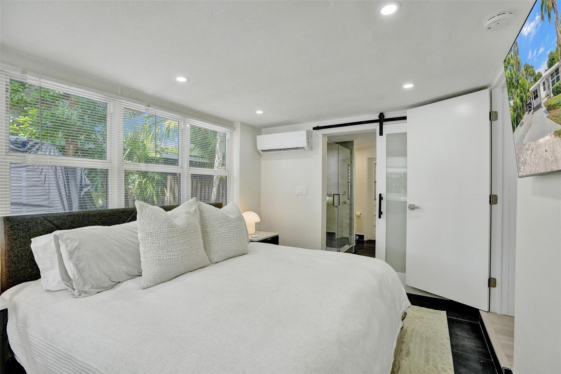 2640 SW 13th Ave Fort Lauderdale, FL 33315