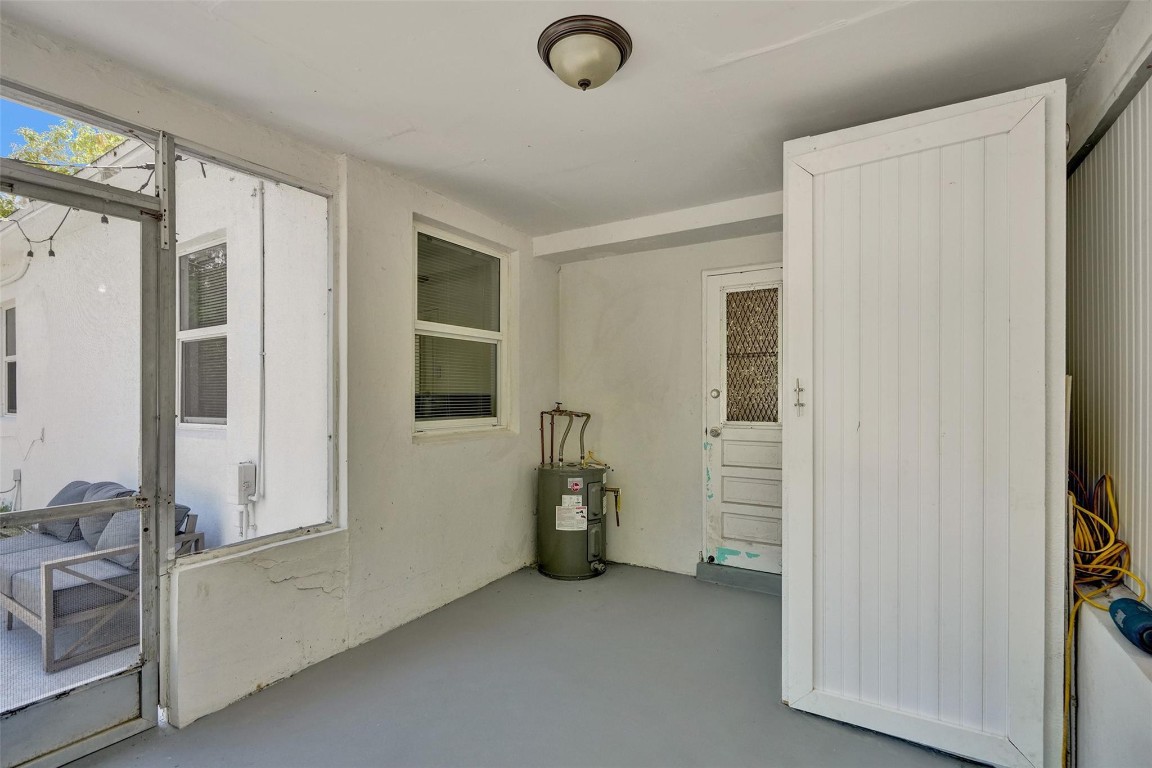 2640 SW 13th Ave Fort Lauderdale, FL 33315