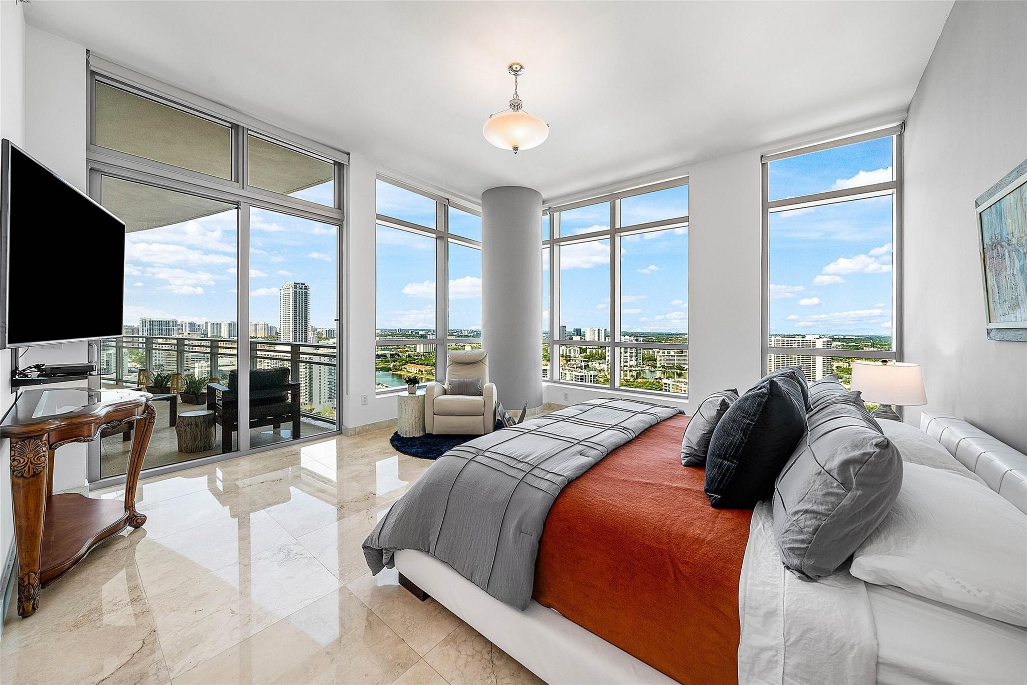 3535 S Ocean Dr #2605 Hollywood, FL 33019