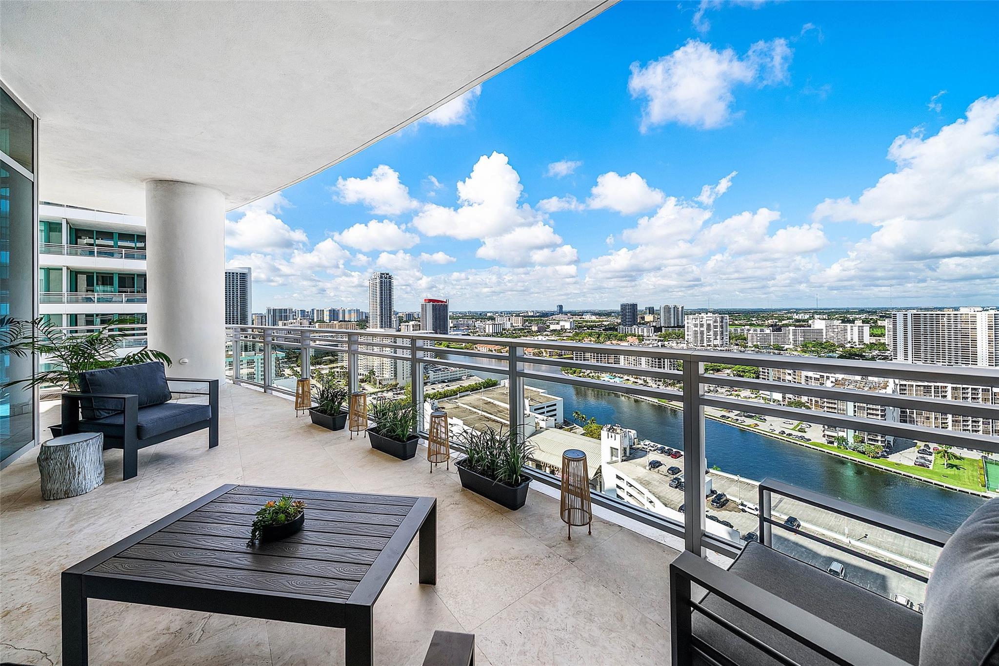 3535 S Ocean Dr #2605 Hollywood, FL 33019