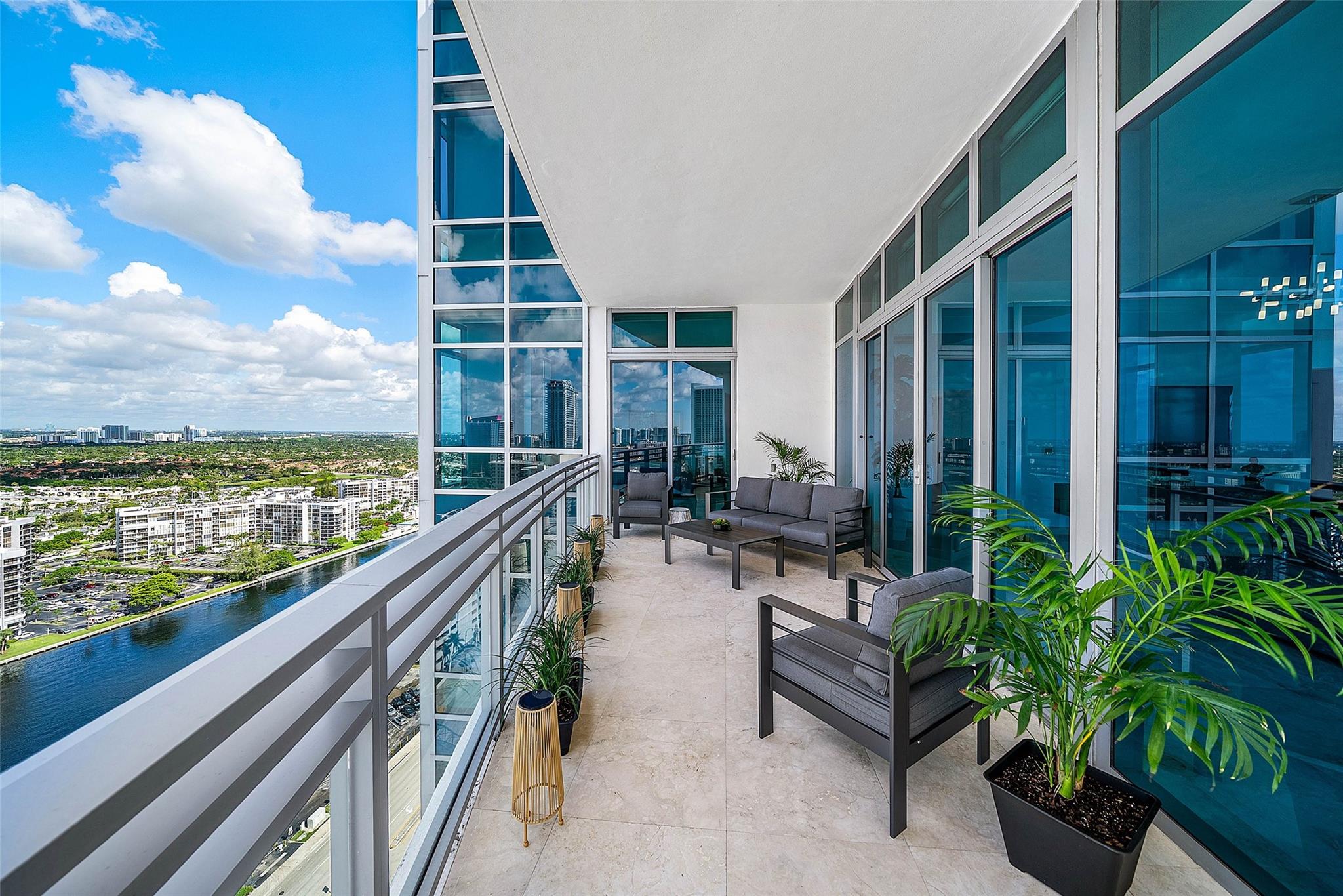 3535 S Ocean Dr #2605 Hollywood, FL 33019