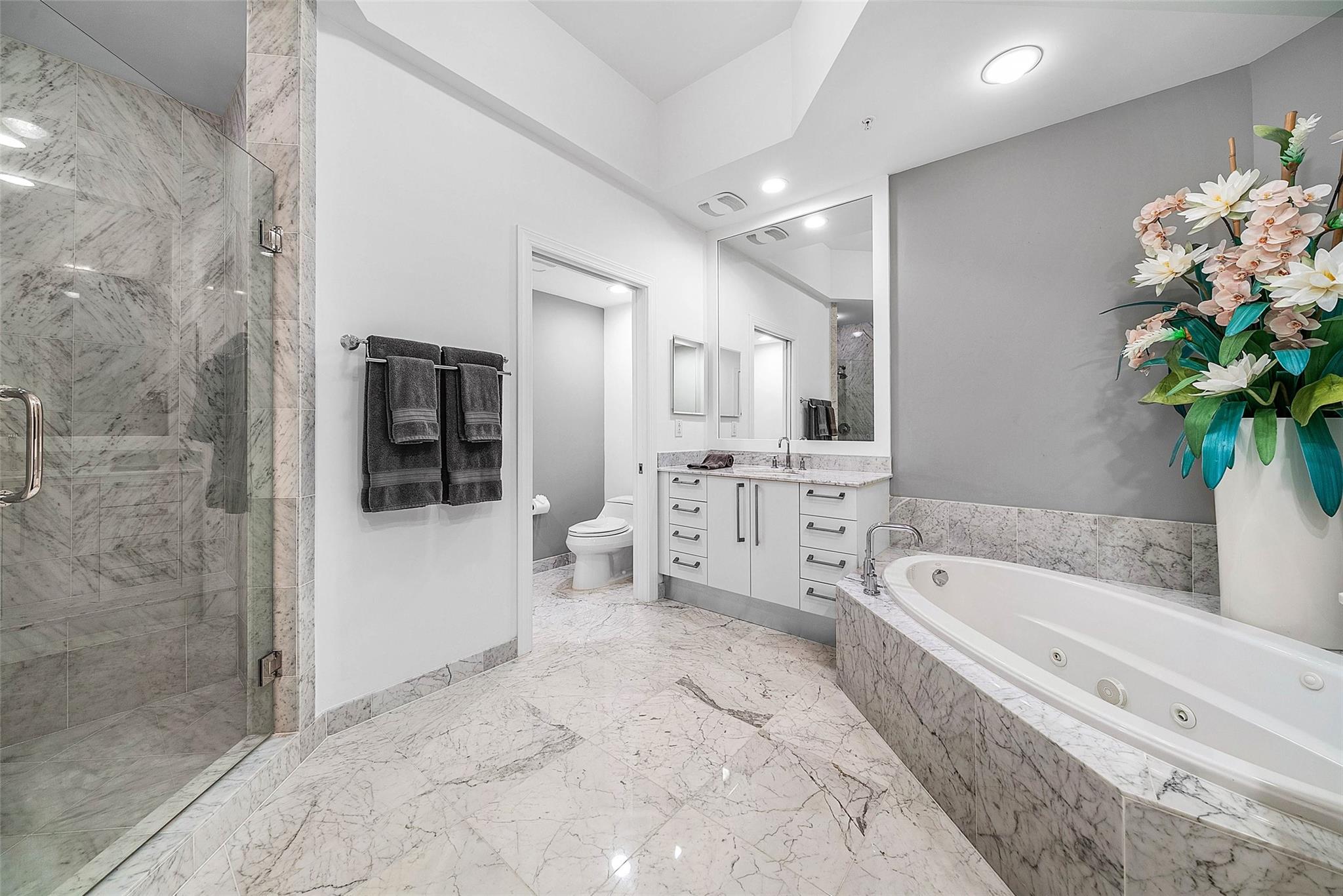 3535 S Ocean Dr #2605 Hollywood, FL 33019