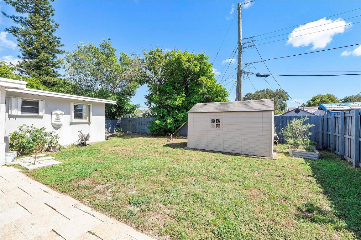 1130 NW 42nd Oakland Park, FL 33309