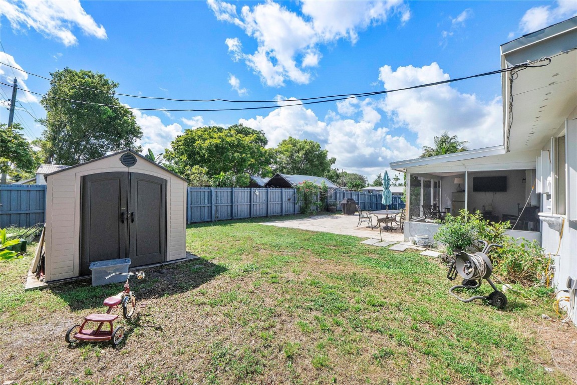 1130 NW 42nd Oakland Park, FL 33309