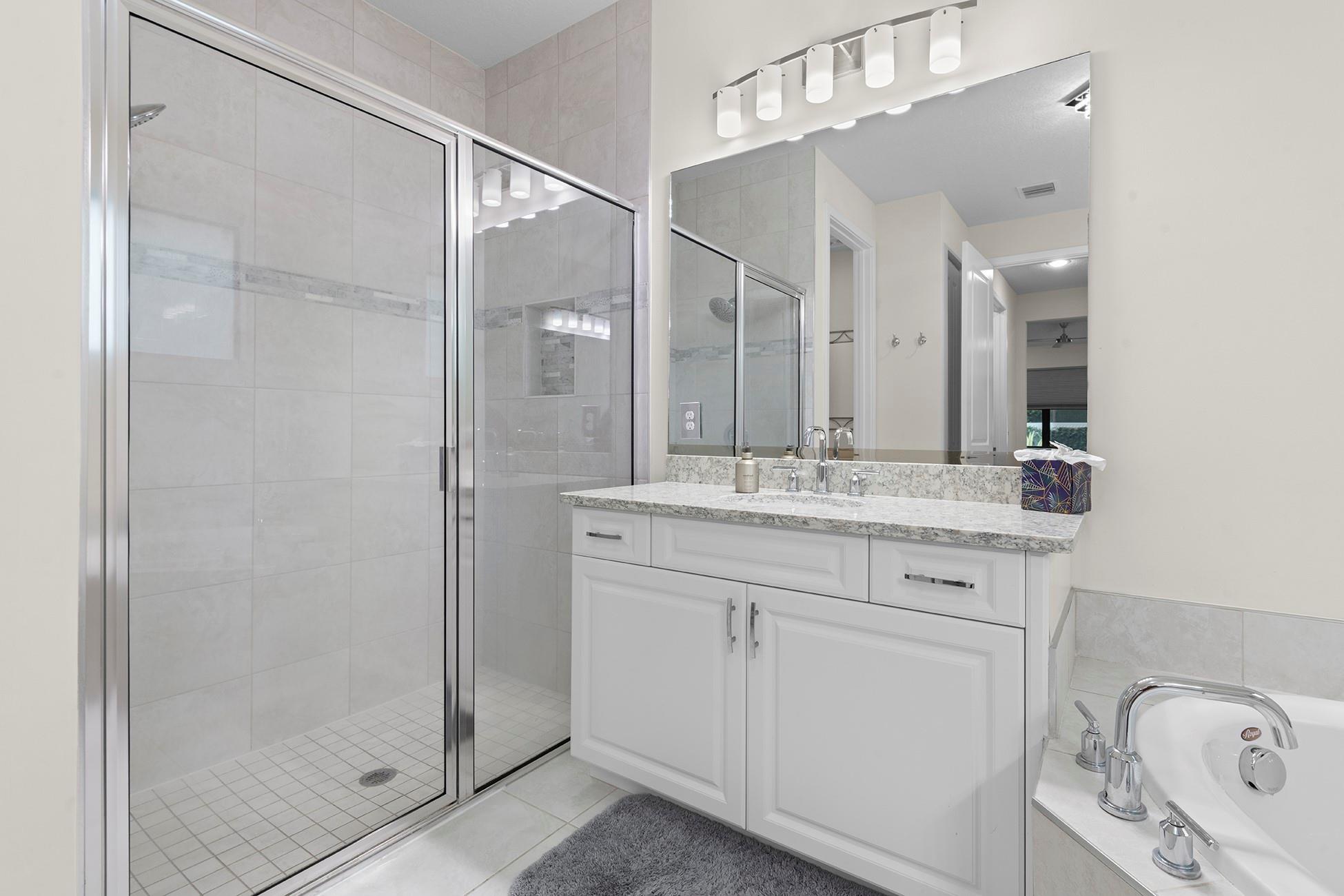 7313 Stella Ln Lake Worth, FL 33463