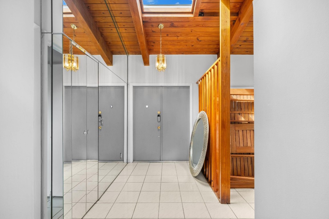 2679 S Parkview #2679 Hallandale Beach, FL 33009