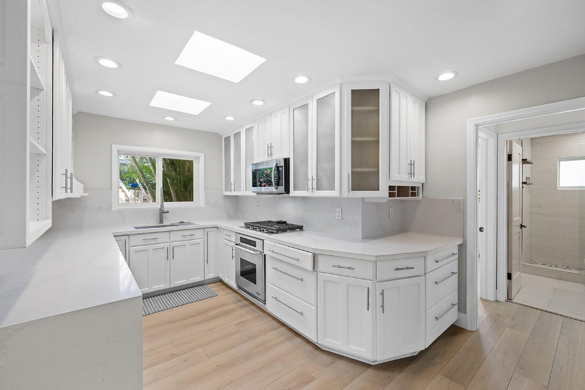 1370 E Terra Mar Pompano Beach, FL 33062