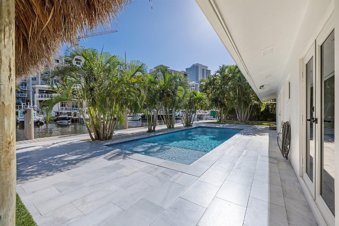 1370 E Terra Mar Pompano Beach, FL 33062