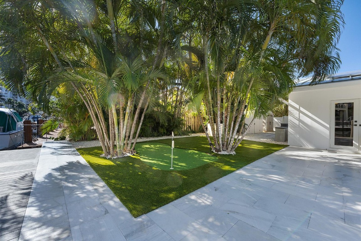 1370 E Terra Mar Pompano Beach, FL 33062