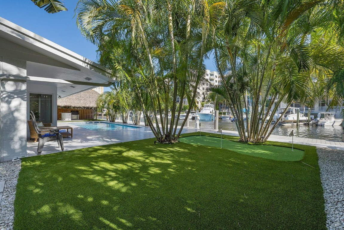 1370 E Terra Mar Pompano Beach, FL 33062