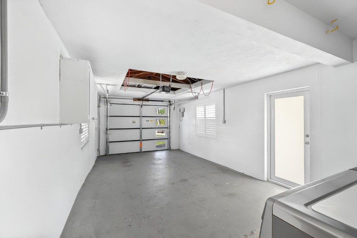 1370 E Terra Mar Pompano Beach, FL 33062