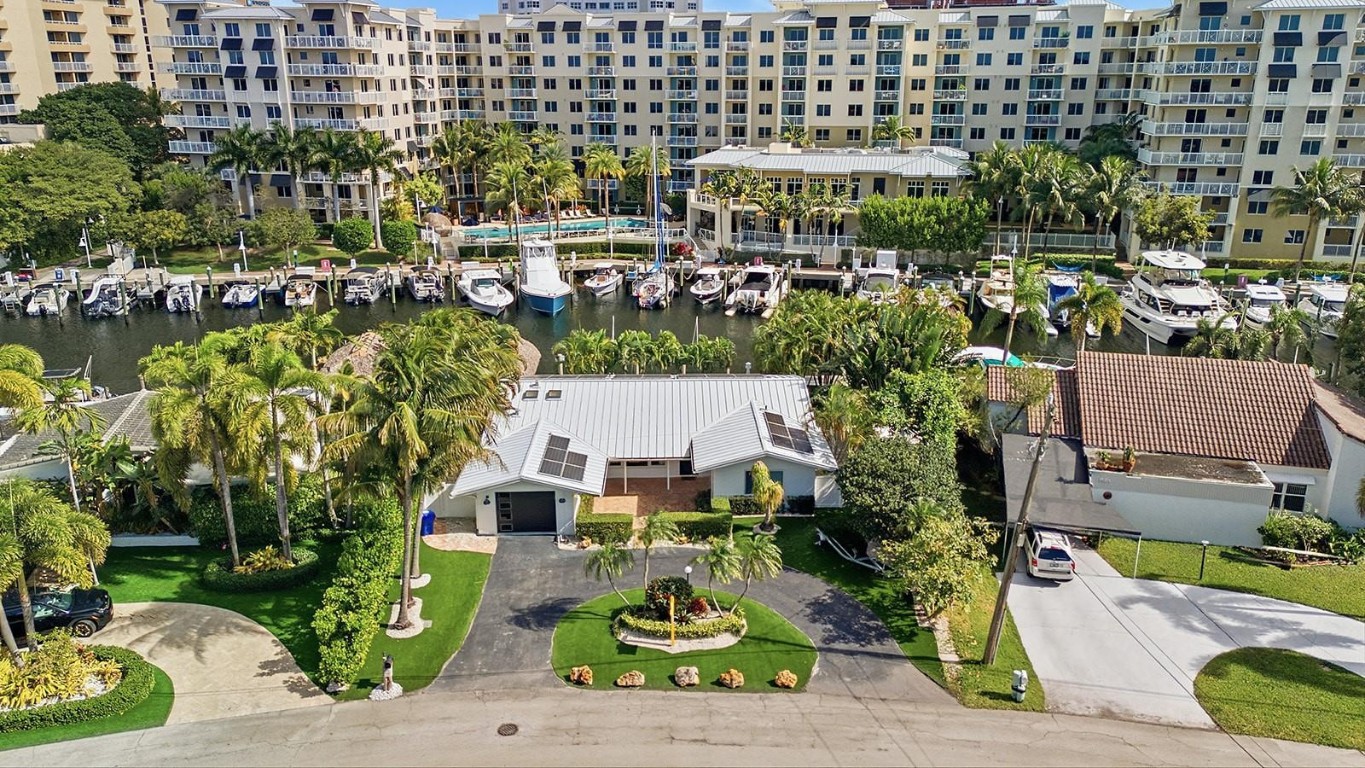 1370 E Terra Mar Pompano Beach, FL 33062