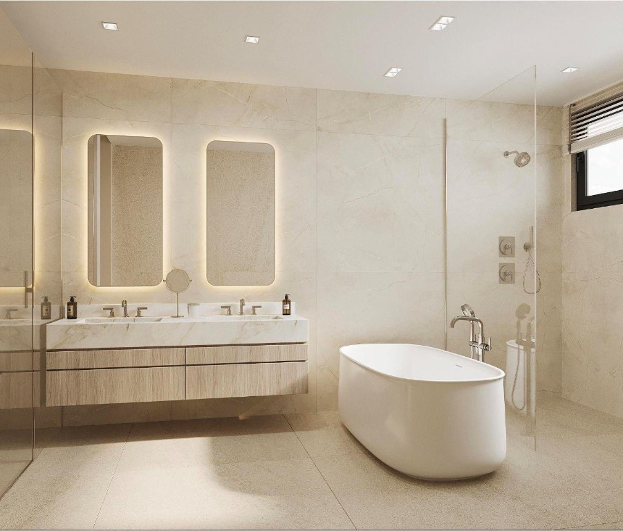 1003 NE 3rd Fort Lauderdale, FL 33301