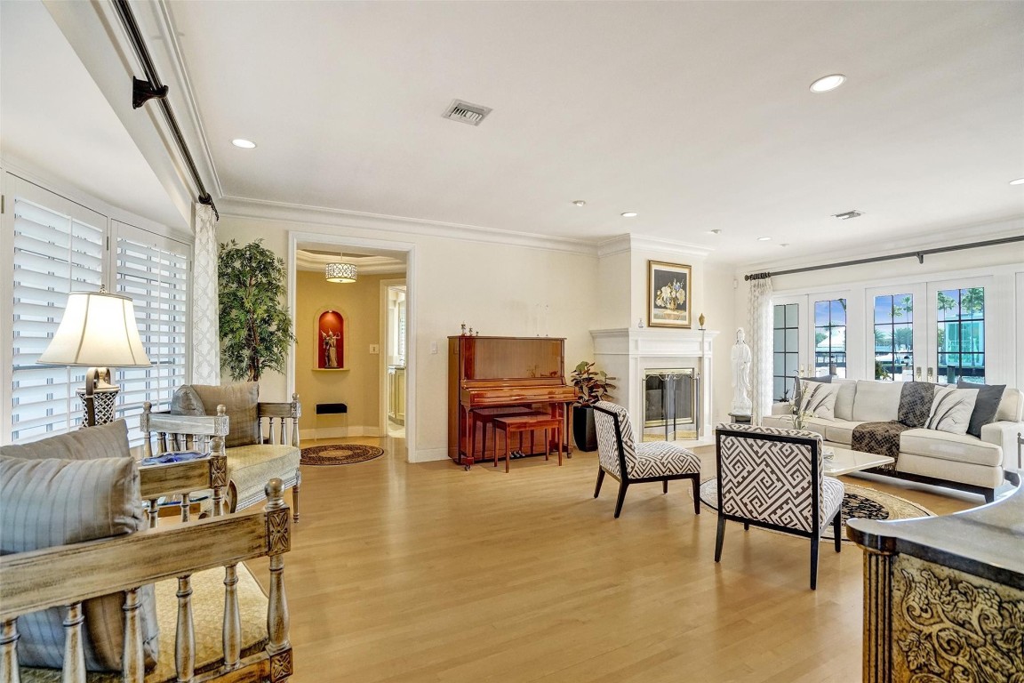 7 Saranac Sea Ranch Lakes, FL 33308