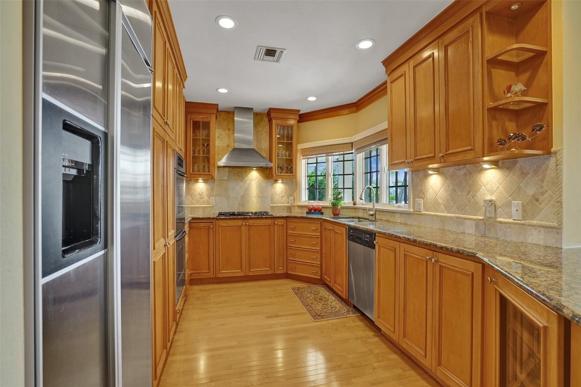 7 Saranac Sea Ranch Lakes, FL 33308