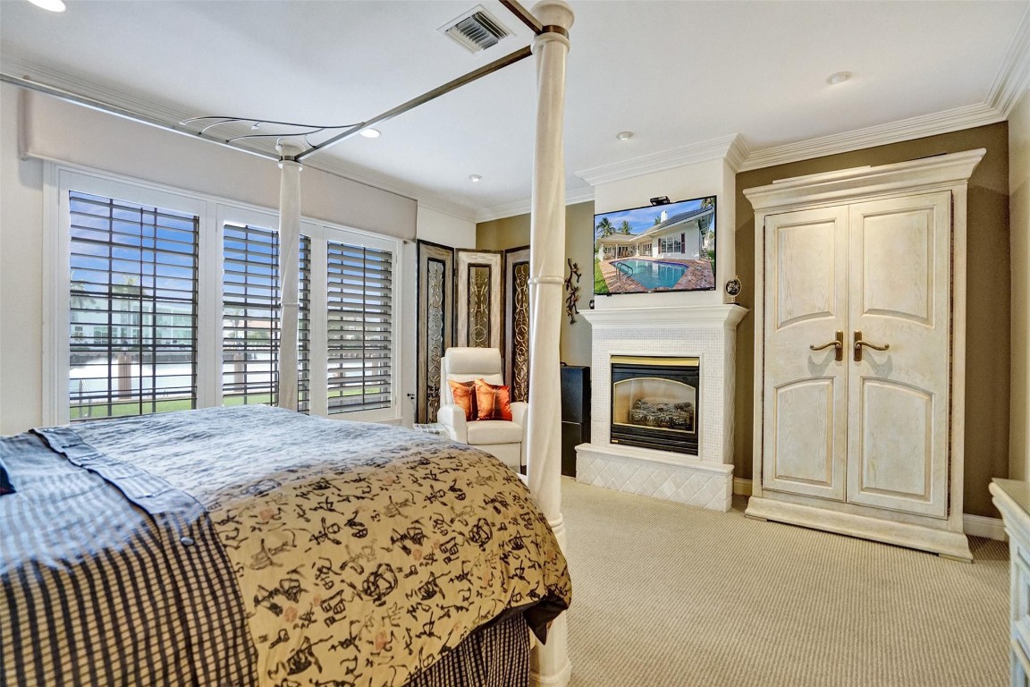 7 Saranac Sea Ranch Lakes, FL 33308