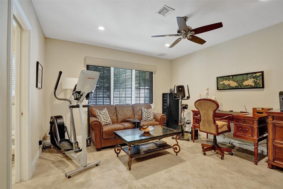 7 Saranac Sea Ranch Lakes, FL 33308