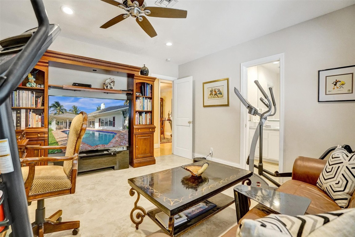 7 Saranac Sea Ranch Lakes, FL 33308