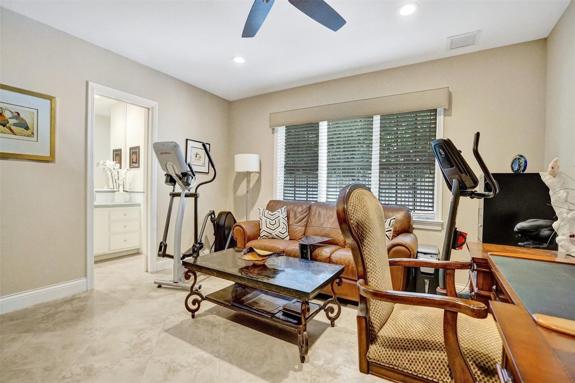 7 Saranac Sea Ranch Lakes, FL 33308