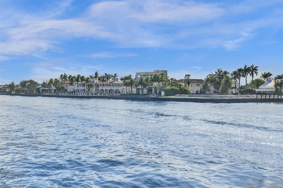 7 Saranac Sea Ranch Lakes, FL 33308