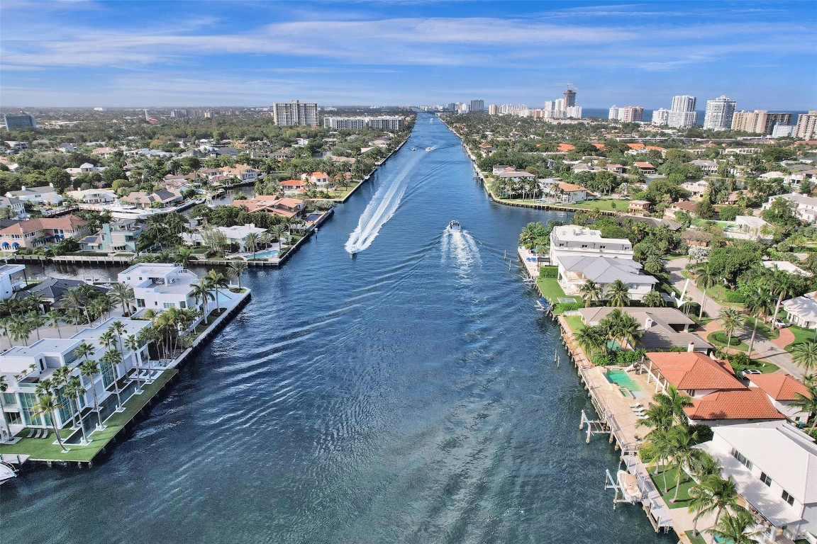 7 Saranac Sea Ranch Lakes, FL 33308