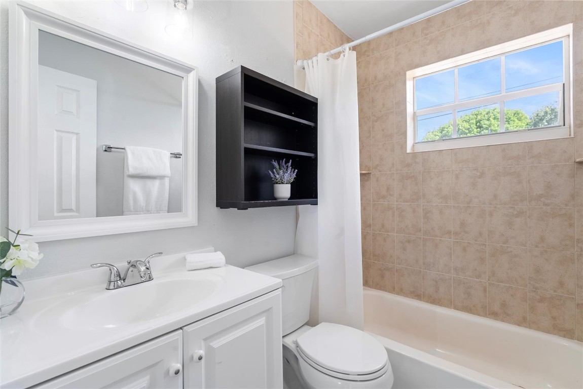 2000 NE 62nd Fort Lauderdale, FL 33308