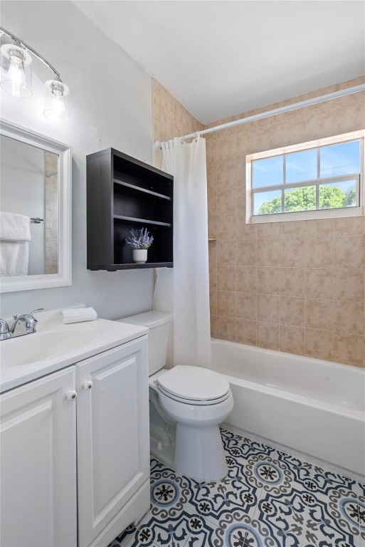 2000 NE 62nd Fort Lauderdale, FL 33308