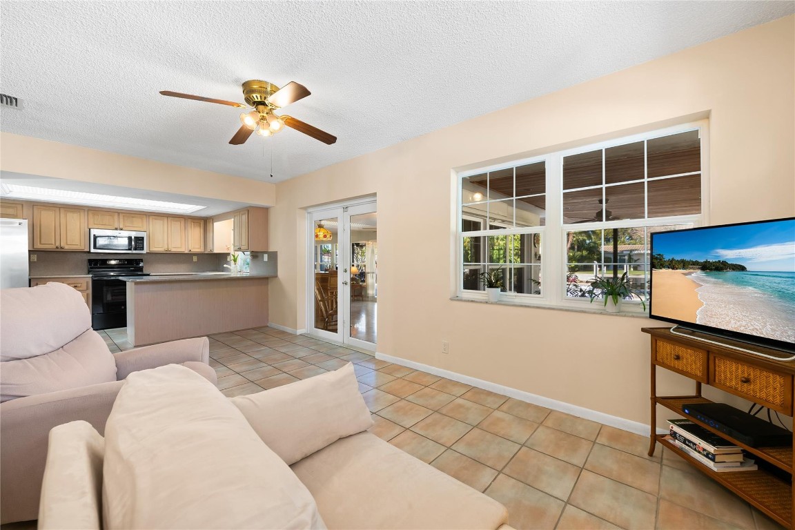 1735 NE 23rd Fort Lauderdale, FL 33305