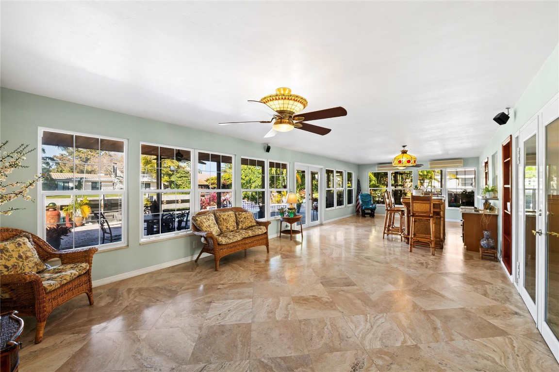 1735 NE 23rd Fort Lauderdale, FL 33305