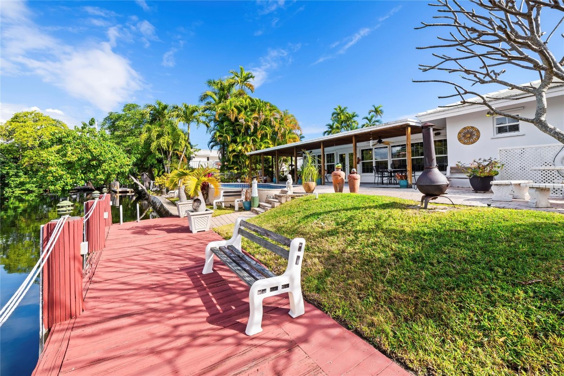 1735 NE 23rd Fort Lauderdale, FL 33305