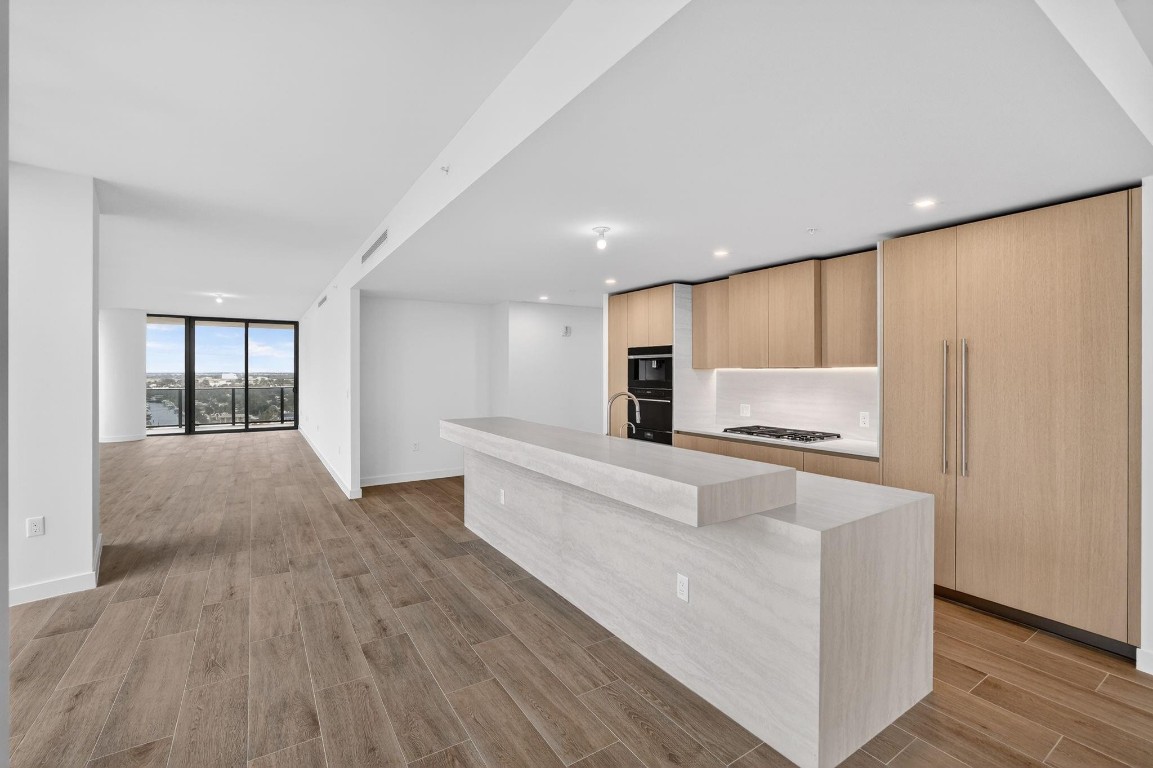 900 N Ocean #1401 Pompano Beach, FL 33062