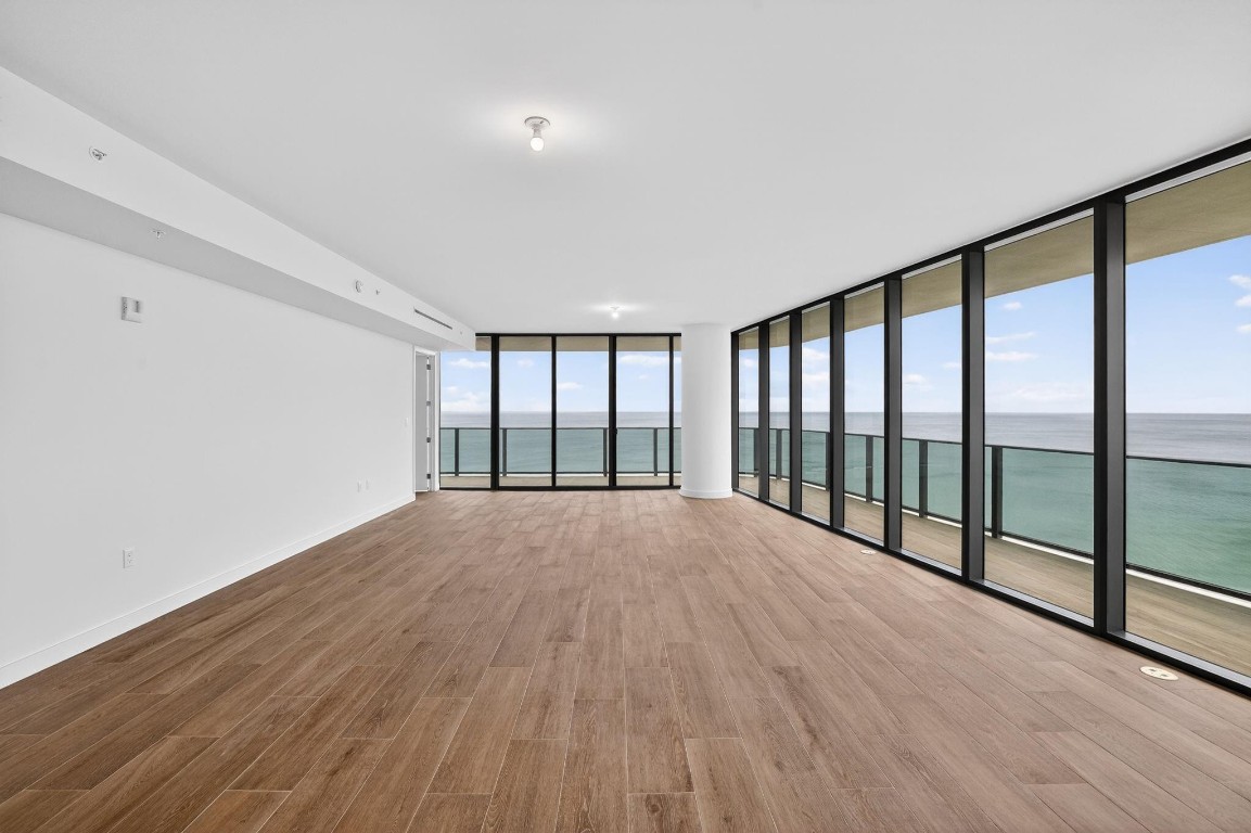 900 N Ocean #1401 Pompano Beach, FL 33062