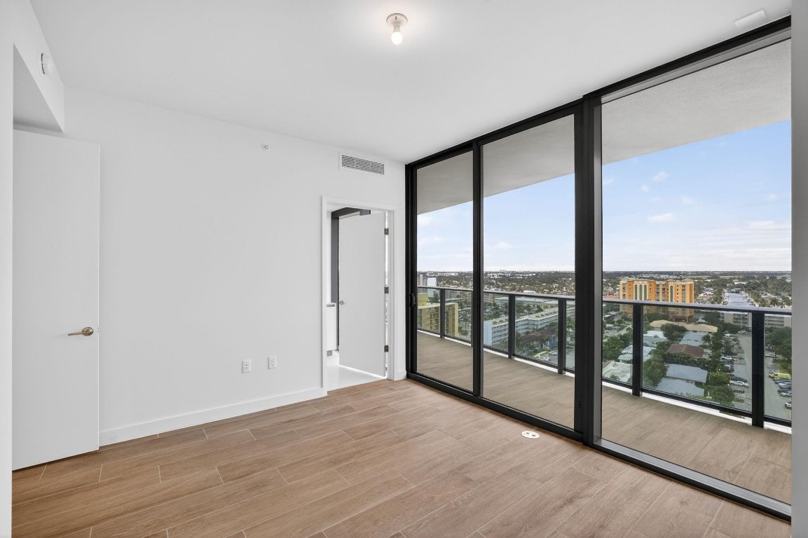 900 N Ocean #1401 Pompano Beach, FL 33062