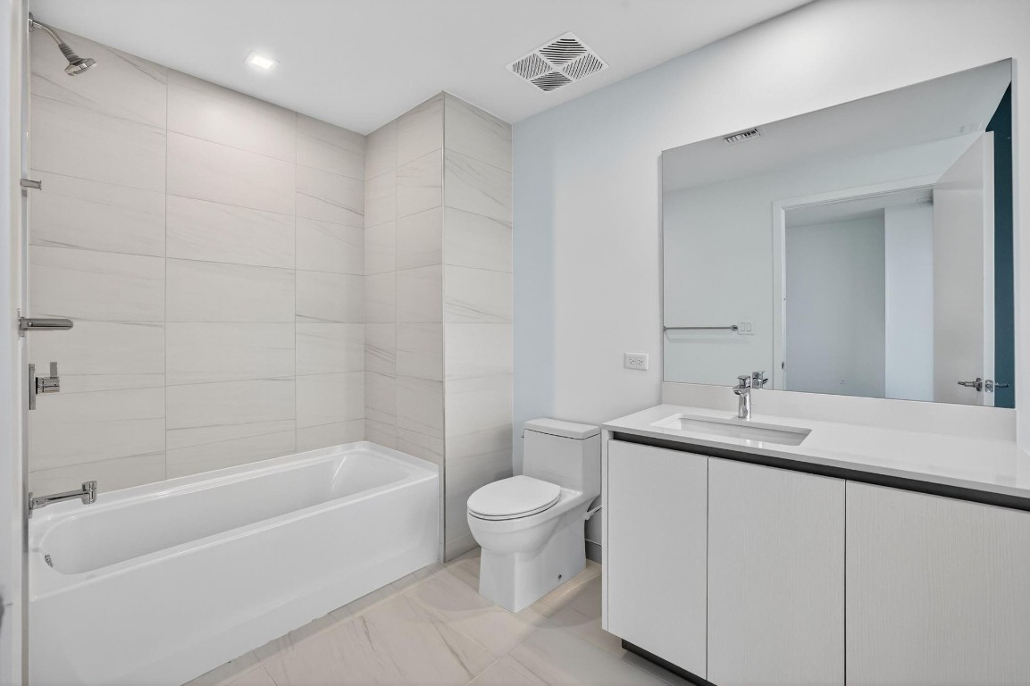 900 N Ocean #1401 Pompano Beach, FL 33062