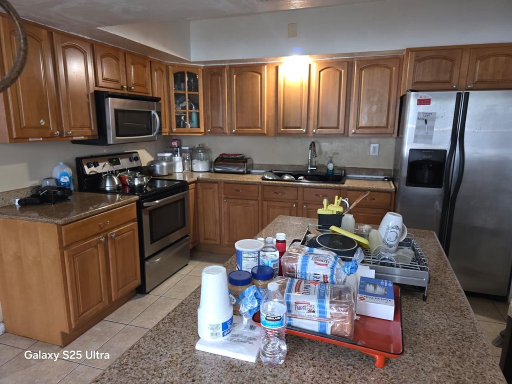 446 NW 119th Miami, FL 33168