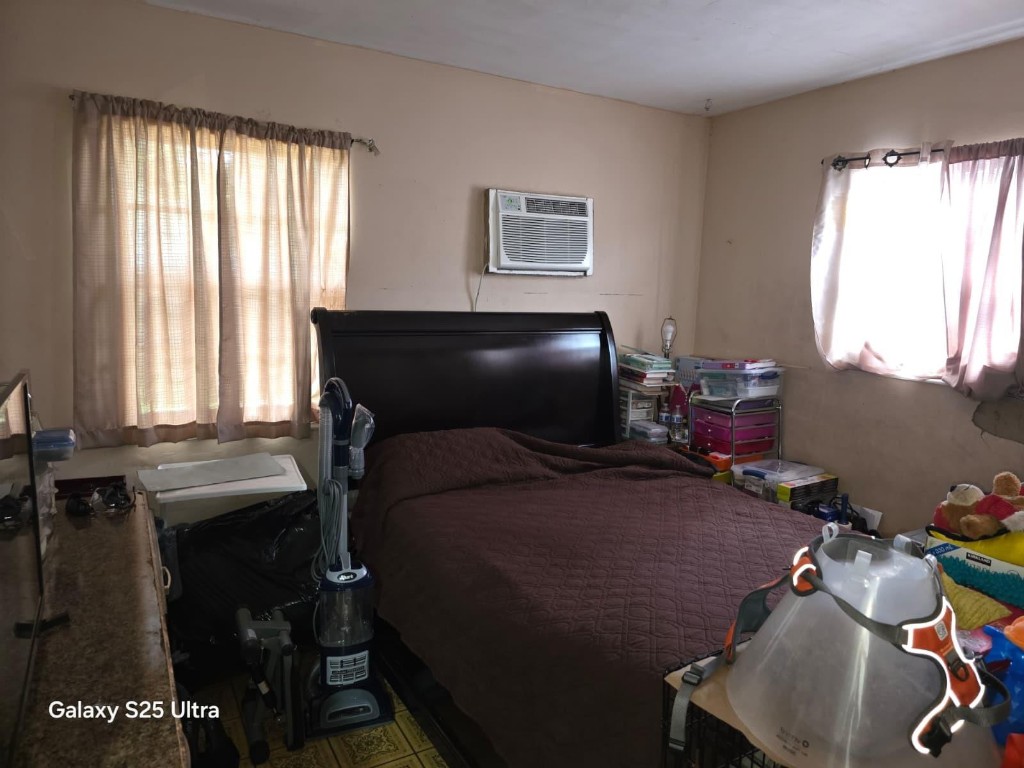 446 NW 119th Miami, FL 33168